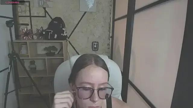 LanaHiuston from StripChat