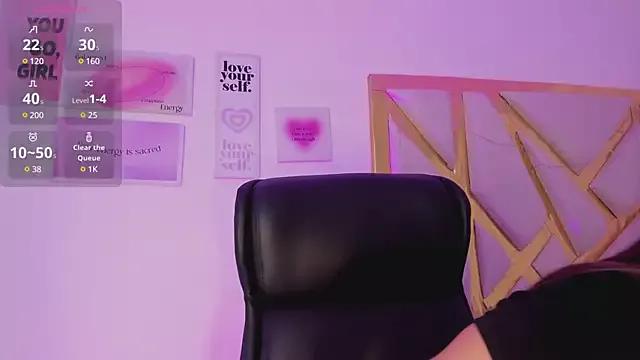 Try our streaming cams variety and talk on a personal level with our adorable girls streamers, showing off their bountiful shapes and dildos.