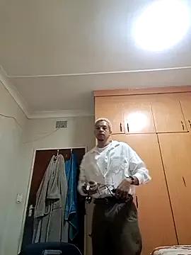 LandoEnergy17 from StripChat is Freechat