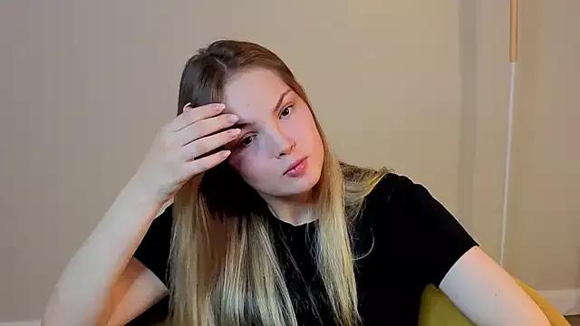 LaneKanner from StripChat is Freechat