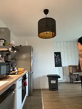 LaPetiteKim from StripChat is Freechat