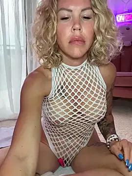 Lara_Bergmann from StripChat