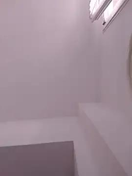 laragazzadisibinita from StripChat is Freechat