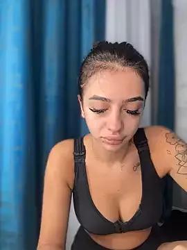 LaraVegas from StripChat