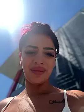 LaraVegas from StripChat