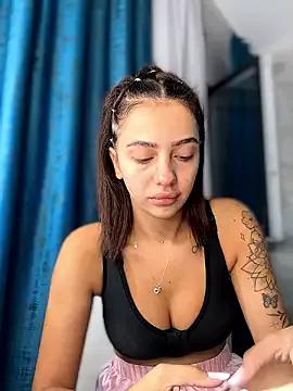 LaraVegas from StripChat