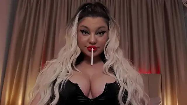 Try our streaming cams variety and talk on a personal level with our adorable girls streamers, showing off their bountiful shapes and dildos.