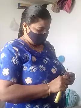 lathikaqueentamil from StripChat is Freechat