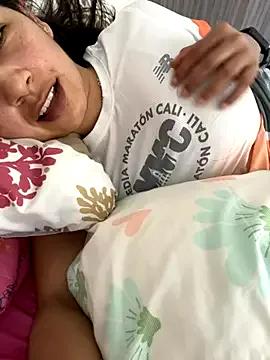 LatinaHottt from StripChat is Freechat