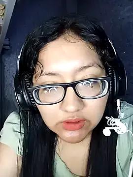 latinaladyg from StripChat is Freechat