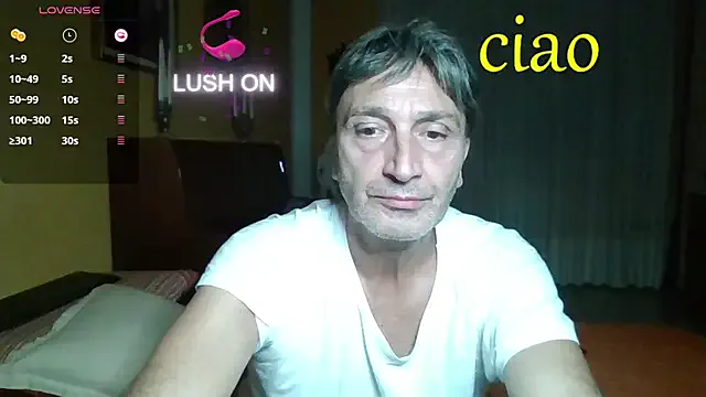 lattediyak on StripChat 