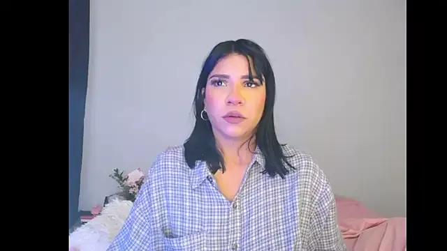 Laura-angeel from StripChat