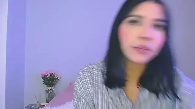 Laura-angeel from StripChat