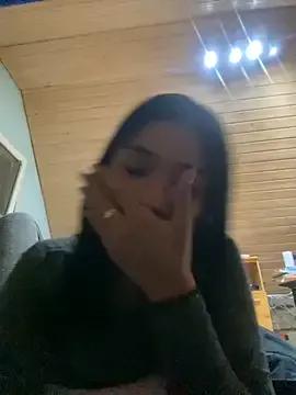 Laura-angeel from StripChat