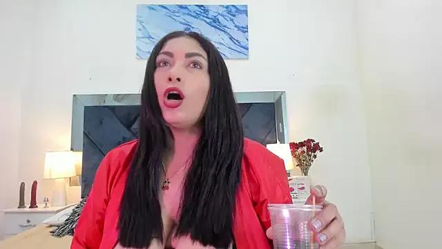 Try our streaming cams variety and talk on a personal level with our adorable girls streamers, showing off their bountiful shapes and dildos.