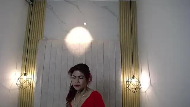 Laurayjuann from StripChat is Freechat