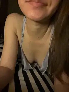 Lauren_778 from StripChat is Freechat