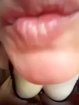 Lauren_Amabel from StripChat is Freechat