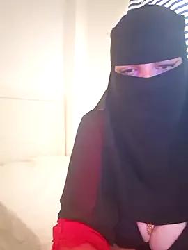 Lavanarabica from StripChat is Freechat