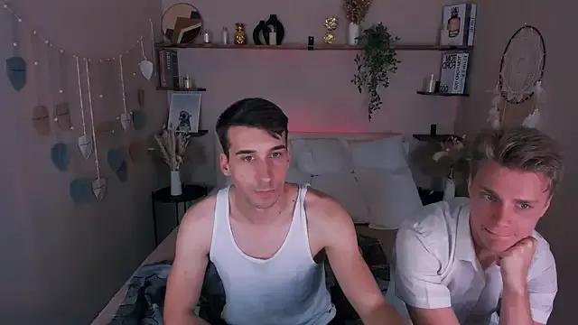LawrenceMiles from StripChat is Freechat