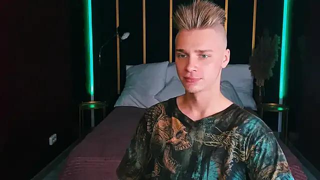 LawrenceMiles from StripChat is Freechat