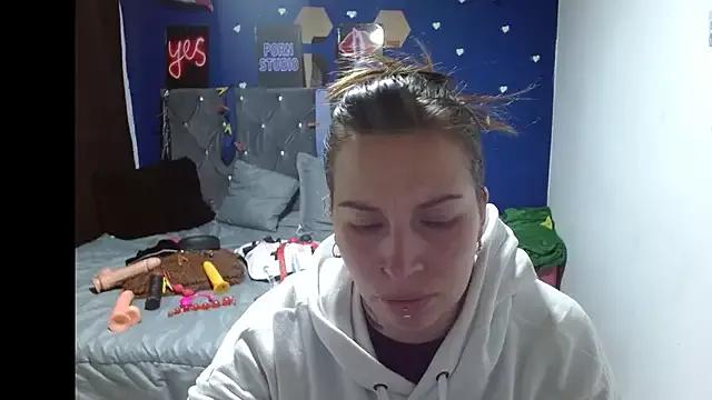Try our streaming cams variety and talk on a personal level with our adorable girls streamers, showing off their bountiful shapes and dildos.