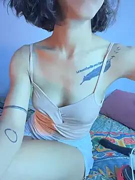 Layla_ly from StripChat is Freechat