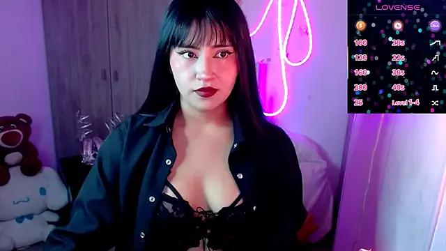 Layla_poison from StripChat is Freechat