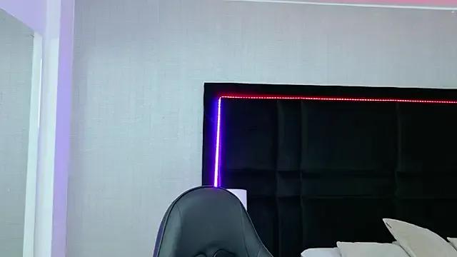 LaylaaDoll from StripChat is Freechat