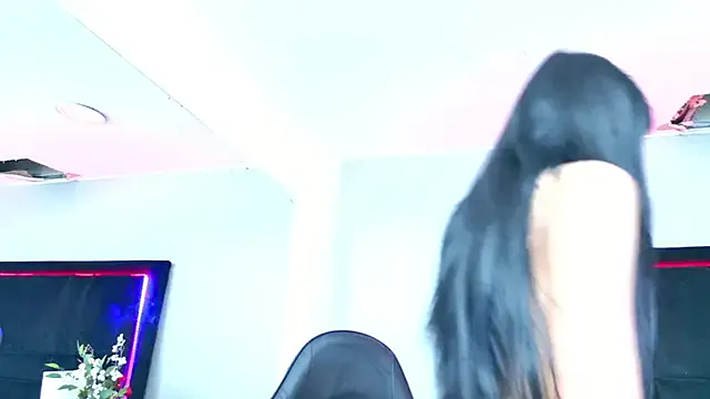 LaylaaDoll from StripChat is Freechat