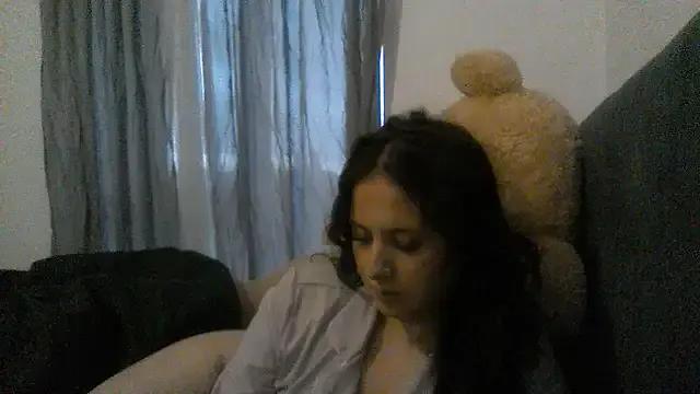 laylabliss from StripChat is Freechat