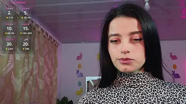 Try our streaming cams variety and talk on a personal level with our adorable girls streamers, showing off their bountiful shapes and dildos.