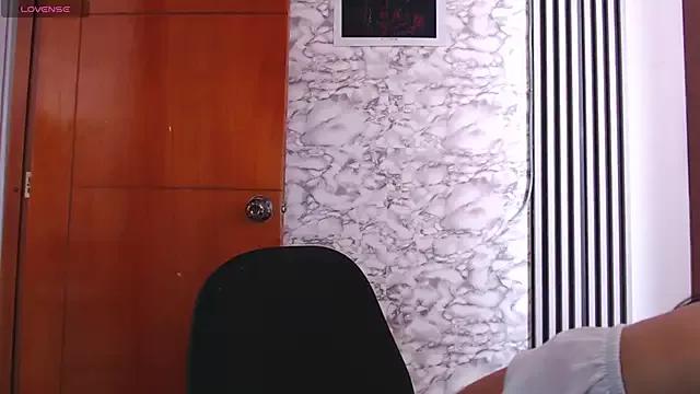 Laylasub- from StripChat