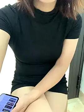 Layly_1818 from StripChat