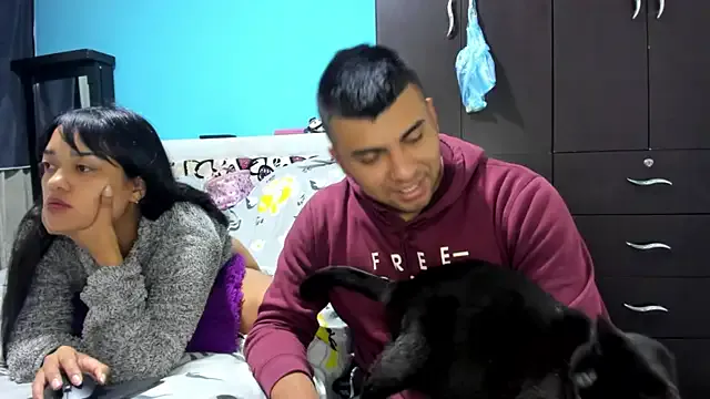 Try our streaming cams variety and talk on a personal level with our adorable girls streamers, showing off their bountiful shapes and dildos.