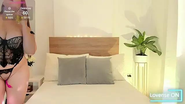 Try our streaming cams variety and talk on a personal level with our adorable girls streamers, showing off their bountiful shapes and dildos.