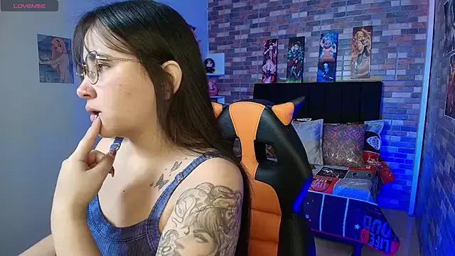 Try our streaming cams variety and talk on a personal level with our adorable girls streamers, showing off their bountiful shapes and dildos.