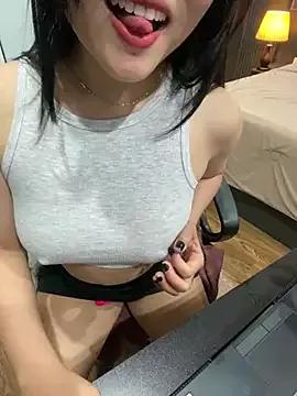 Lee_Ahn from StripChat