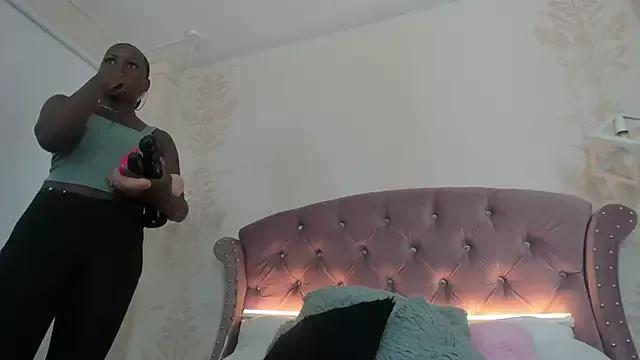LeexiRosee from StripChat