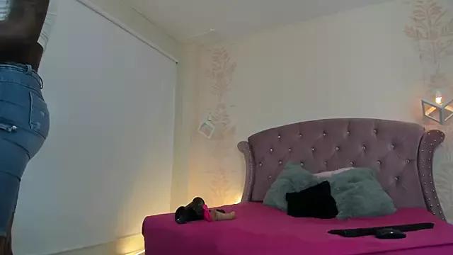 LeexiRosee from StripChat
