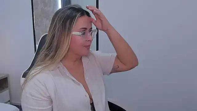 leia_hatman from StripChat is Freechat