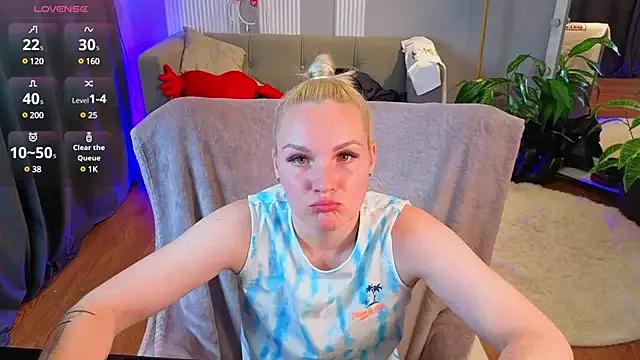 Leia_Rose from StripChat is Freechat