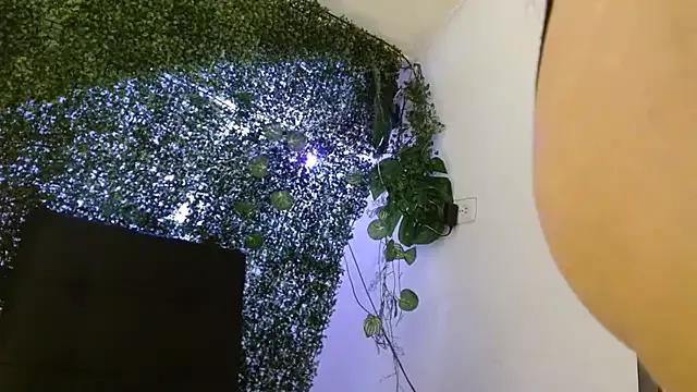 leidy_honey from StripChat is Freechat