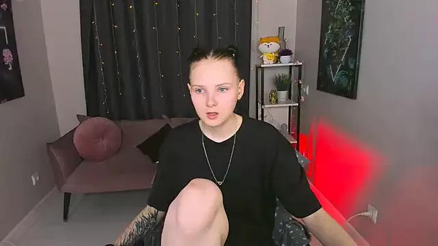 Leila_xxBaby from StripChat