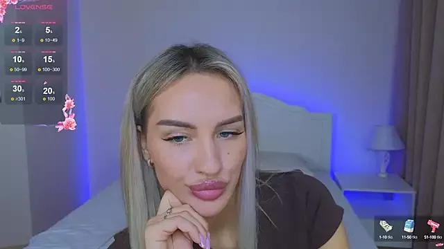 Leilalav from StripChat