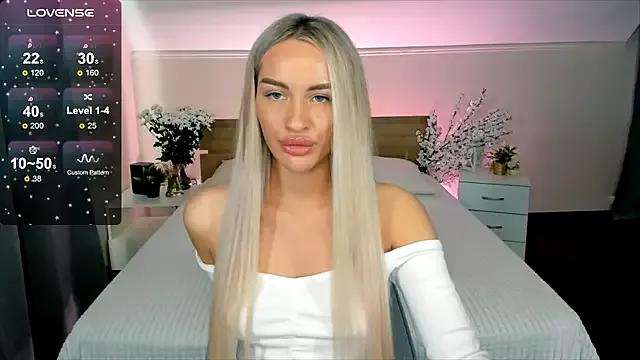 Leilalav from StripChat