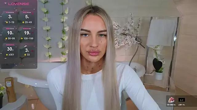 Leilalav from StripChat