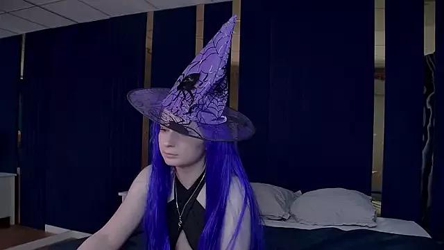 LeilaLewis from StripChat