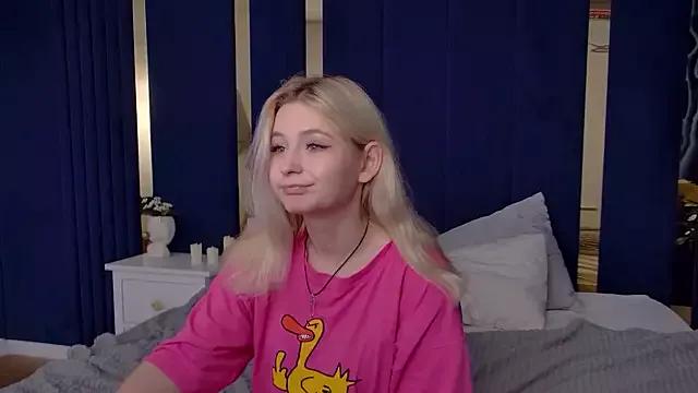 LeilaLewis from StripChat