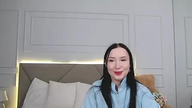 LeilaLow from StripChat